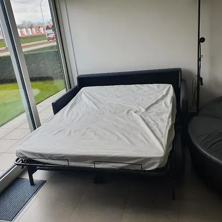 Vlasbloem 0002 شقة نيوبورت
